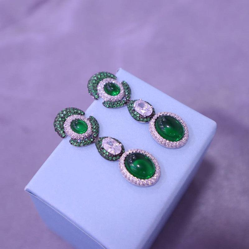 Vintage Fashion Versatile Floral Faux Emerald Earrings - KiwiBrands